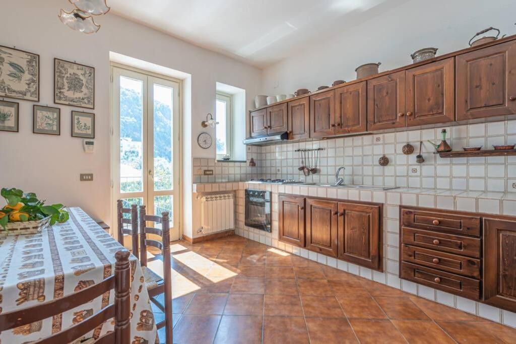 Апартаменты Casa Gege', For Up To 5 Guests, Shared Pool, Sorrento Center Экстерьер фото